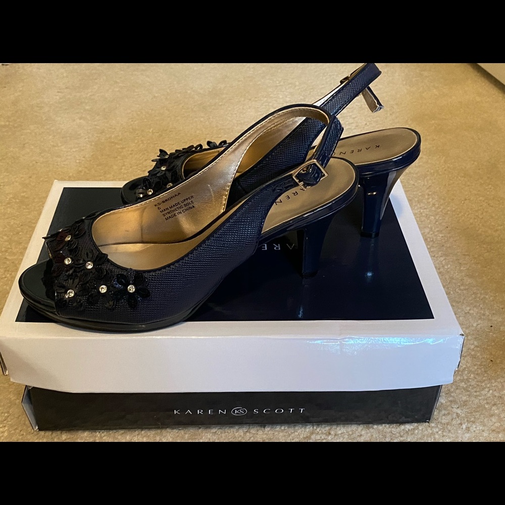 Navy blue women’s dress shoe